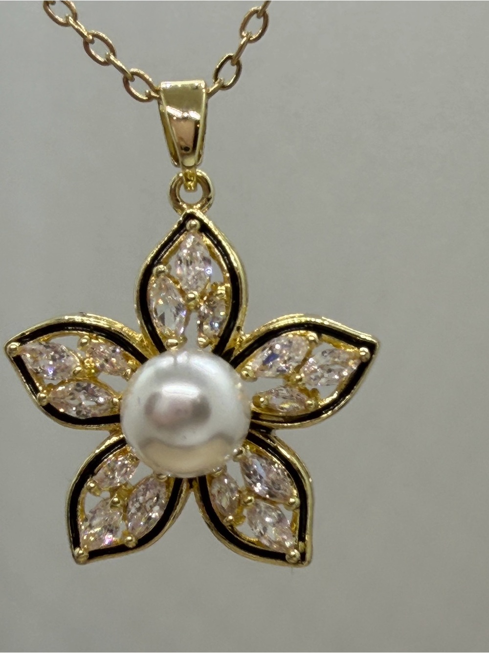 Gold Flower Pearl Pendant Necklace - Elegant White Pearl Accent